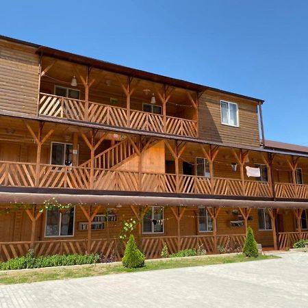 Gloriya Hotel Lidzava Extérieur photo