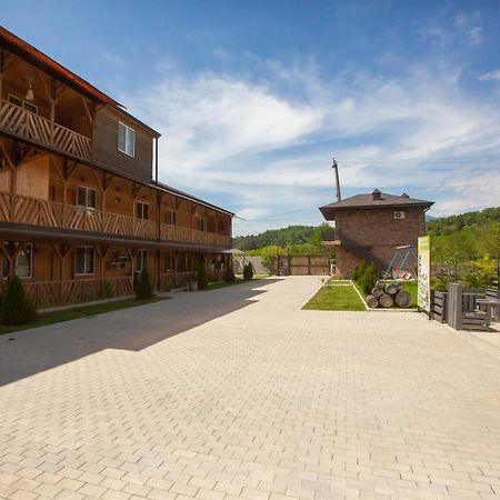 Gloriya Hotel Lidzava Extérieur photo