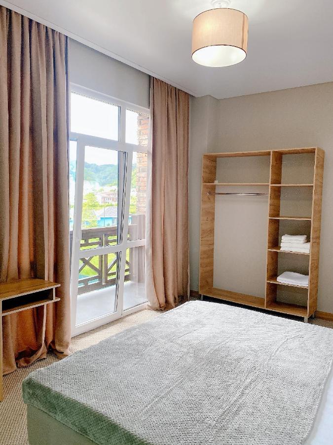 Gloriya Hotel Lidzava Extérieur photo