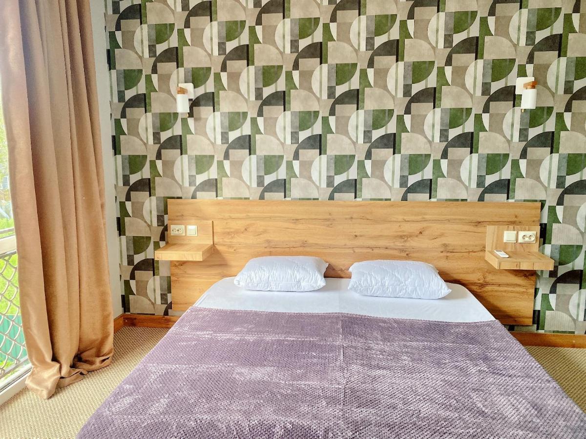 Gloriya Hotel Lidzava Extérieur photo